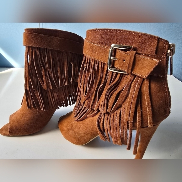 Express Shoes - Express Boho Western Suede Fringe Peep Toe Brown Boots 7